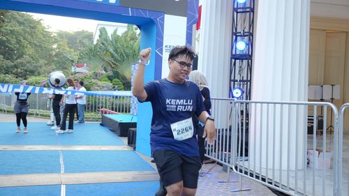 Race photo from KEMLU RUN 2025