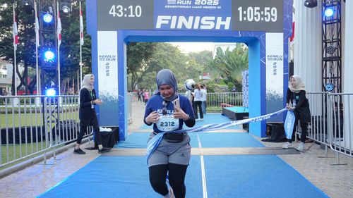 Race photo from KEMLU RUN 2025
