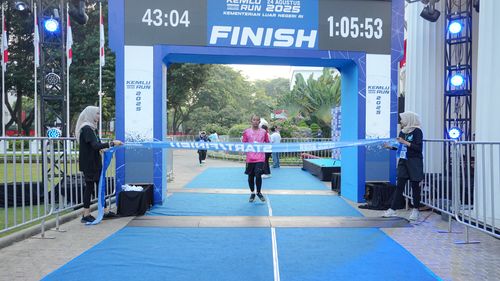 Race photo from KEMLU RUN 2025