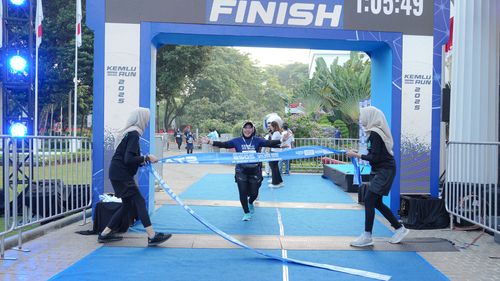 Race photo from KEMLU RUN 2025