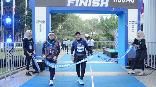 Race photo from KEMLU RUN 2025