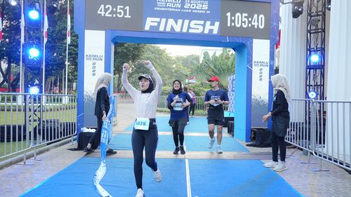 Race photo from KEMLU RUN 2025