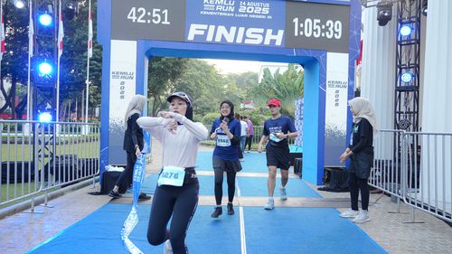 Race photo from KEMLU RUN 2025