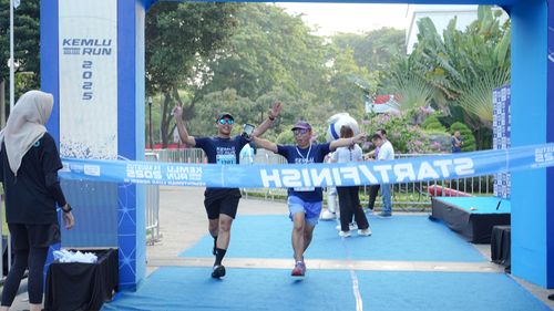 Race photo from KEMLU RUN 2025