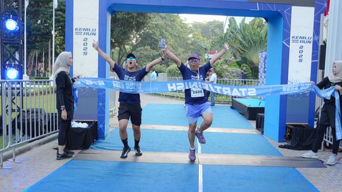 Race photo from KEMLU RUN 2025
