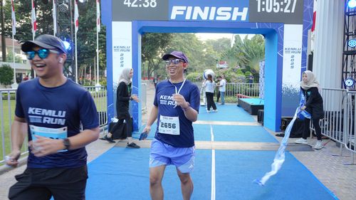 Race photo from KEMLU RUN 2025