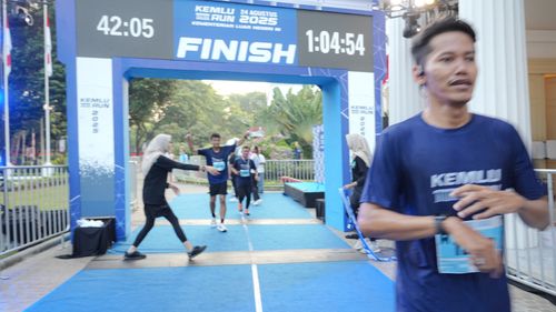 Race photo from KEMLU RUN 2025