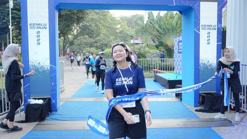 Race photo from KEMLU RUN 2025