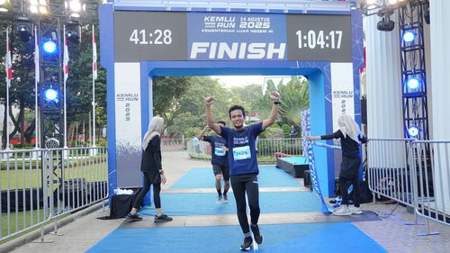 Race photo from KEMLU RUN 2025