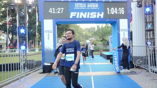 Race photo from KEMLU RUN 2025