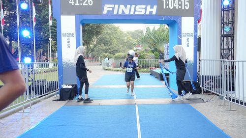 Race photo from KEMLU RUN 2025