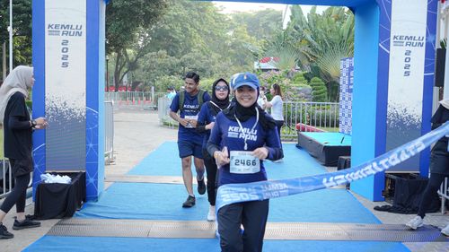 Race photo from KEMLU RUN 2025