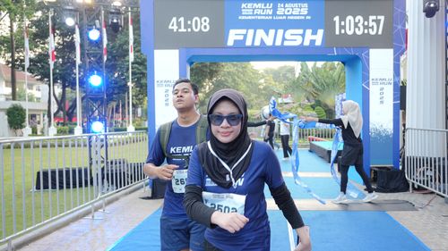 Race photo from KEMLU RUN 2025