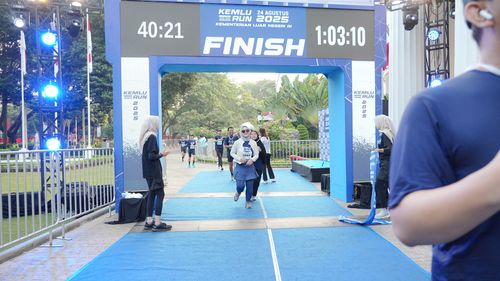 Race photo from KEMLU RUN 2025