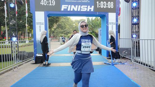 Race photo from KEMLU RUN 2025