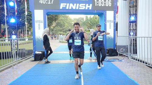 Race photo from KEMLU RUN 2025