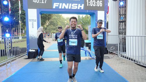 Race photo from KEMLU RUN 2025