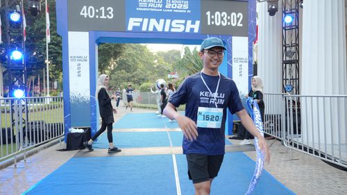 Race photo from KEMLU RUN 2025