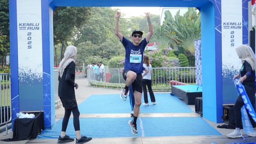 Race photo from KEMLU RUN 2025