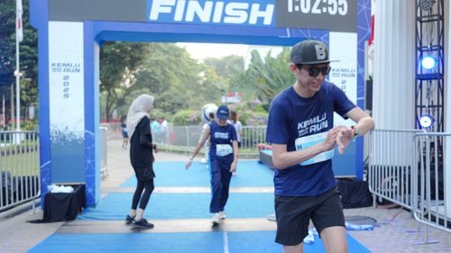 Race photo from KEMLU RUN 2025