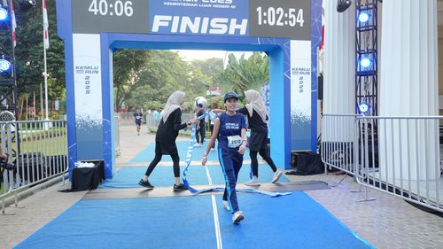 Race photo from KEMLU RUN 2025