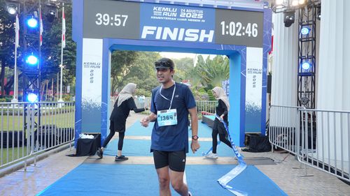 Race photo from KEMLU RUN 2025