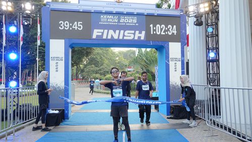 Race photo from KEMLU RUN 2025