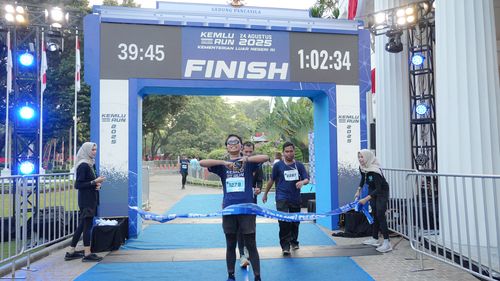 Race photo from KEMLU RUN 2025