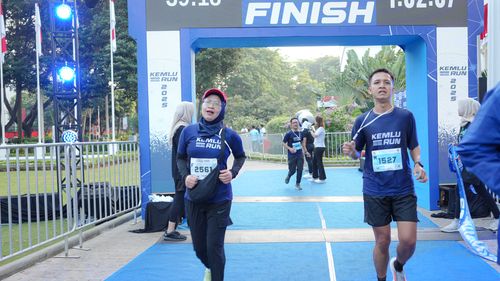 Race photo from KEMLU RUN 2025