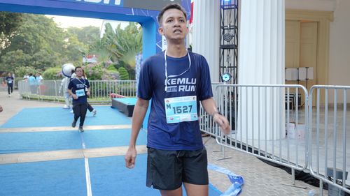 Race photo from KEMLU RUN 2025