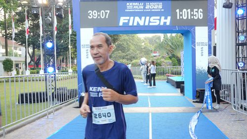 Race photo from KEMLU RUN 2025