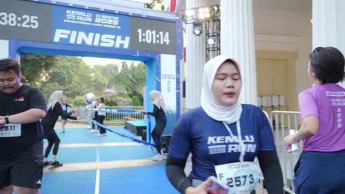 Race photo from KEMLU RUN 2025
