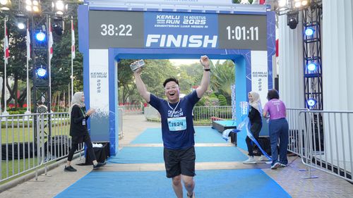 Race photo from KEMLU RUN 2025