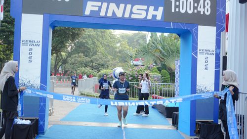 Race photo from KEMLU RUN 2025