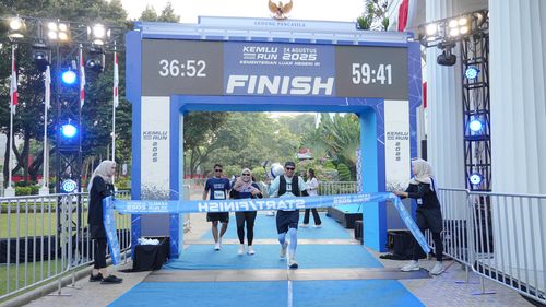 Race photo from KEMLU RUN 2025
