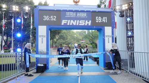 Race photo from KEMLU RUN 2025