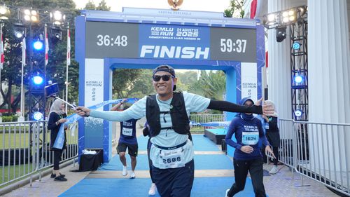 Race photo from KEMLU RUN 2025