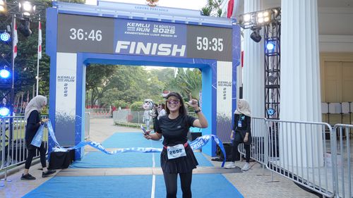 Race photo from KEMLU RUN 2025