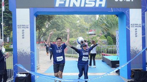 Race photo from KEMLU RUN 2025