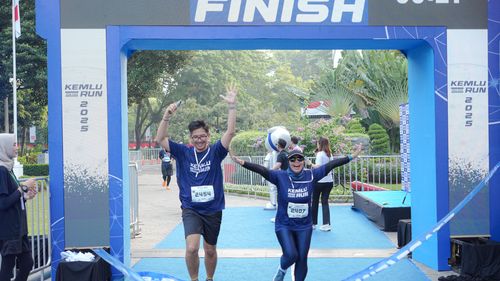 Race photo from KEMLU RUN 2025