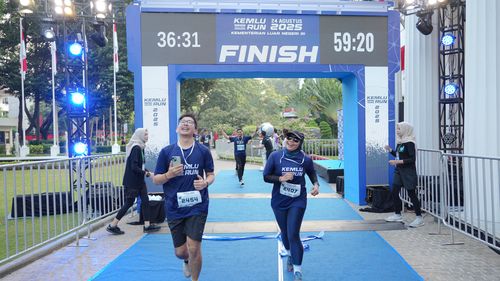 Race photo from KEMLU RUN 2025