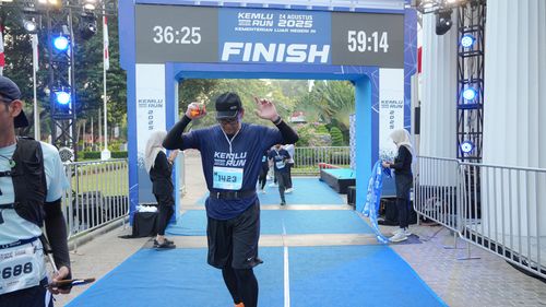 Race photo from KEMLU RUN 2025