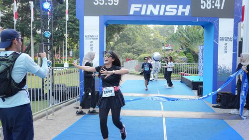 Race photo from KEMLU RUN 2025