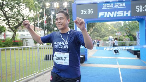 Race photo from KEMLU RUN 2025