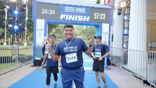 Race photo from KEMLU RUN 2025