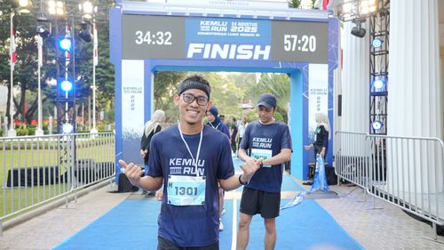 Race photo from KEMLU RUN 2025