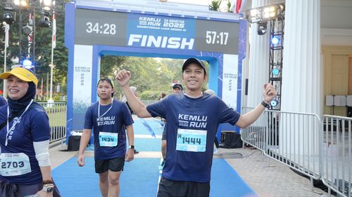 Race photo from KEMLU RUN 2025