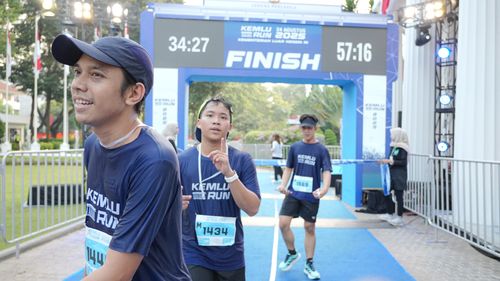 Race photo from KEMLU RUN 2025