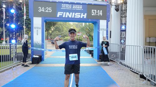 Race photo from KEMLU RUN 2025