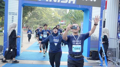 Race photo from KEMLU RUN 2025